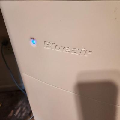 Blueair AV501 Purifying System tested includes 3 Filters