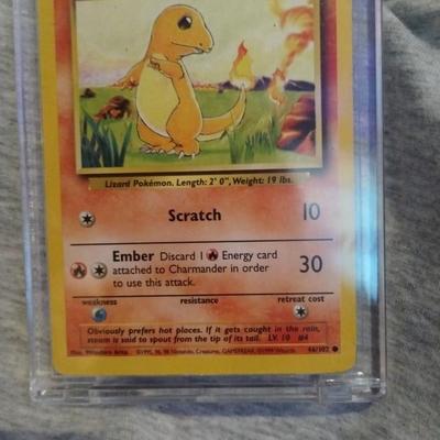 Charmander Pokemon card