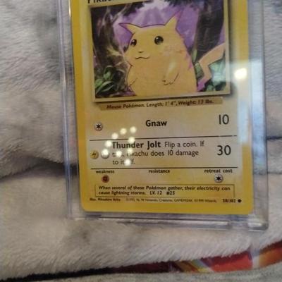 Pikachu pokemon card