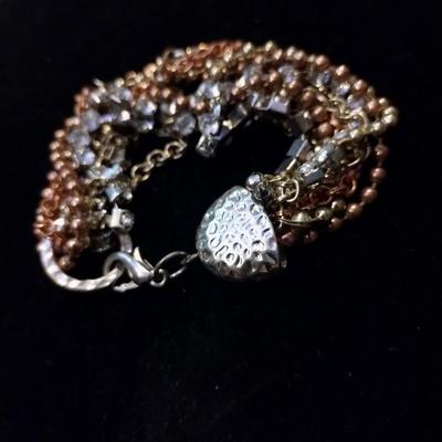 Feed and silver bracelet