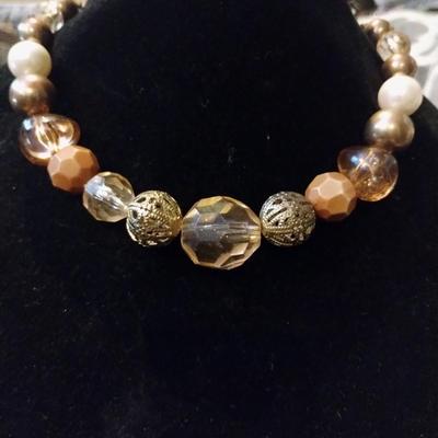 Silverwood different Stone beads