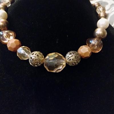 Silverwood different Stone beads