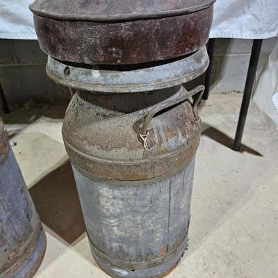 Pair of Seat Top Milk Cans (B1-JS)