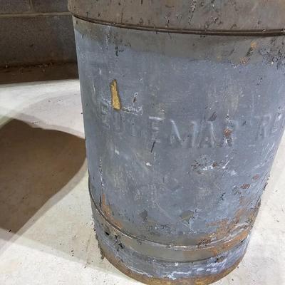 Pair of Seat Top Milk Cans (B1-JS)
