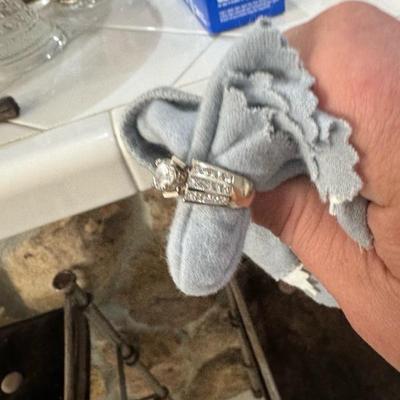 24kt White Gold 5 carat ring