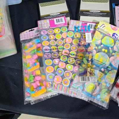 All Occasion Gift Wrap, Cards & Ribbon (B1-JS)