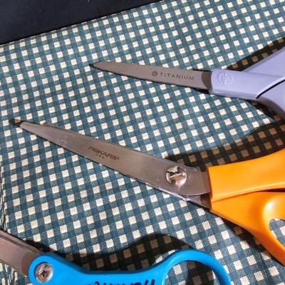 All Occasion Gift Wrap, Cards & Ribbon (B1-JS)
