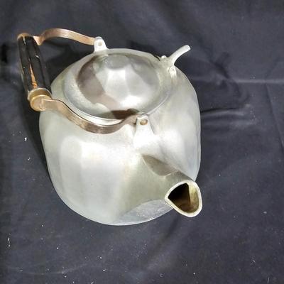 Wagner Ware 8QT Colonial Tea Kettle (B1-JS)