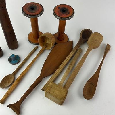 1110 Lot of Vintage Wooden Spools and Wooden Utensils