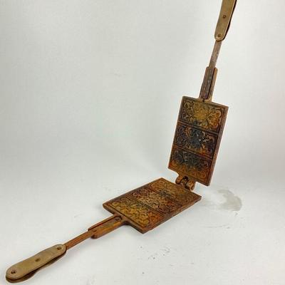 1111 Vintage Jotul Waffle Iron