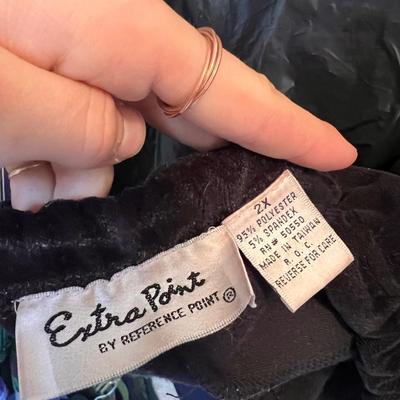 Riders, Isaac Mizrahi, and More Pants, Women’s Size 2X-3X (PC-DZ)