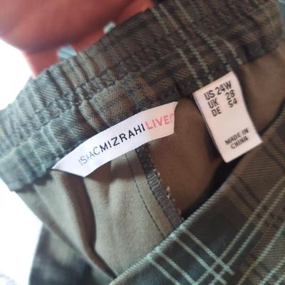 Riders, Isaac Mizrahi, and More Pants, Women’s Size 2X-3X (PC-DZ)