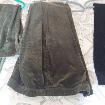 Riders, Isaac Mizrahi, and More Pants, Women’s Size 2X-3X (PC-DZ)