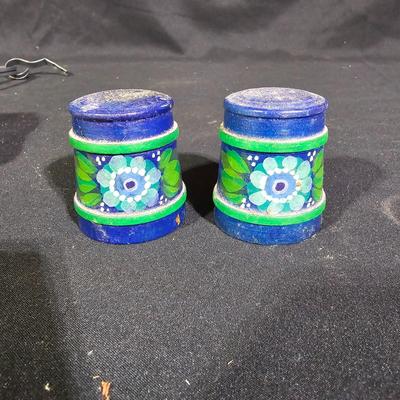 Country Folk Art Items (B1-JS)
