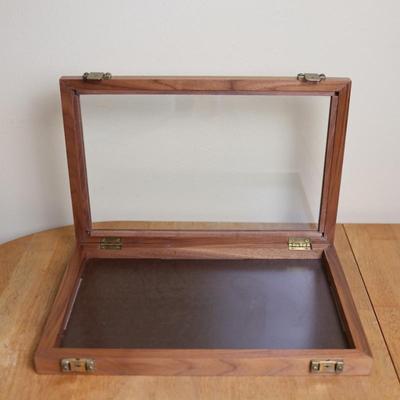Display Box with Glass Lid