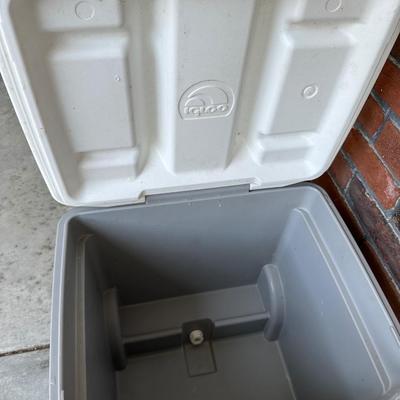 Igloo Ice Chest 60qt