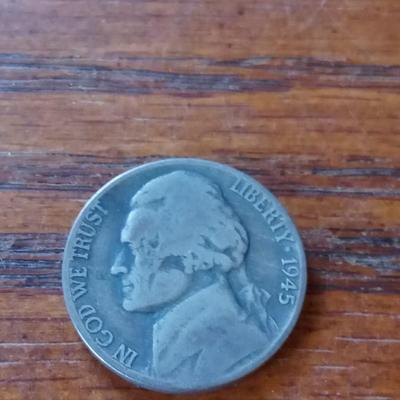 LOT 24 WW II SILVER NICKEL