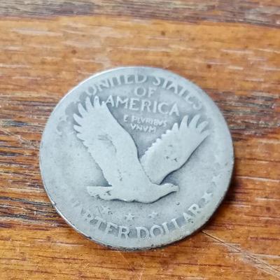 LOT 27 1928 STANDING LIBERTY QUARTER