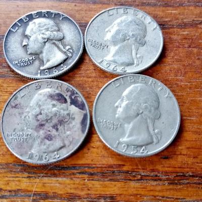 LOT 30 FOUR SILVER WASHINGTON QUARTERS