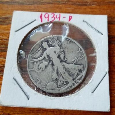 LOT 31 1934-D WALKING LIBERTY HALF DOLLAR
