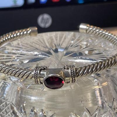 Vintage Heavy Sterling Silver Garnet Color Stone Standard Size Cable Cuff Bracelet in Good Preowned Condition.