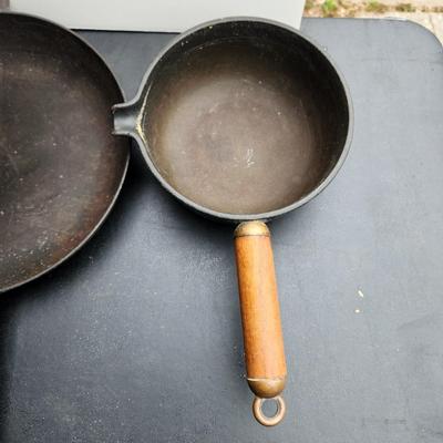 Vintage Le Creuset Pots & Pans 17 & 26 Wood Handles