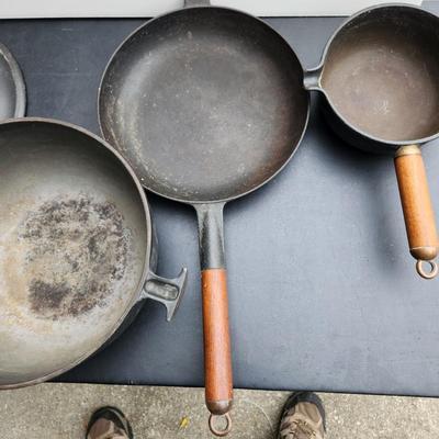 Vintage Le Creuset Pots & Pans 17 & 26 Wood Handles
