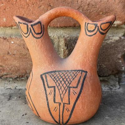 Tesuque Wedding Vase by A. SWAZO