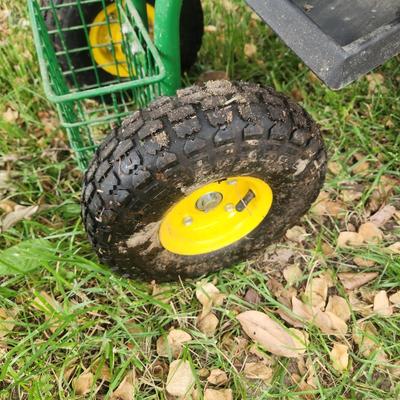 Green Garden Work Mobile Cart W Swivel Seat