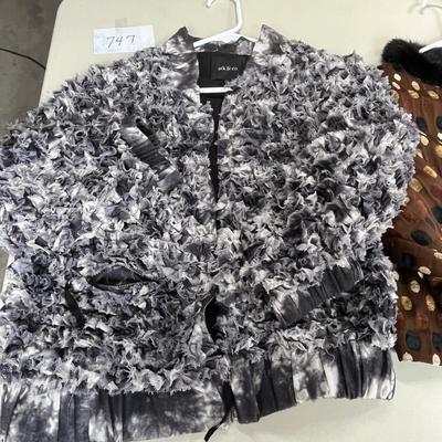 Women's tops