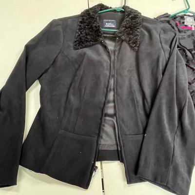 Women's tops