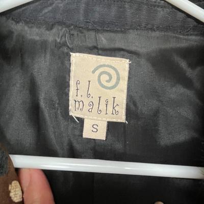 Women's tops