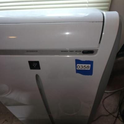 Sharp Portable Air Conditioner 10,500 BTU w Remote Tested