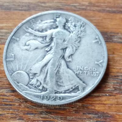 LOT 39 1929-S WALKING LIBERTY HALF DOLLAR