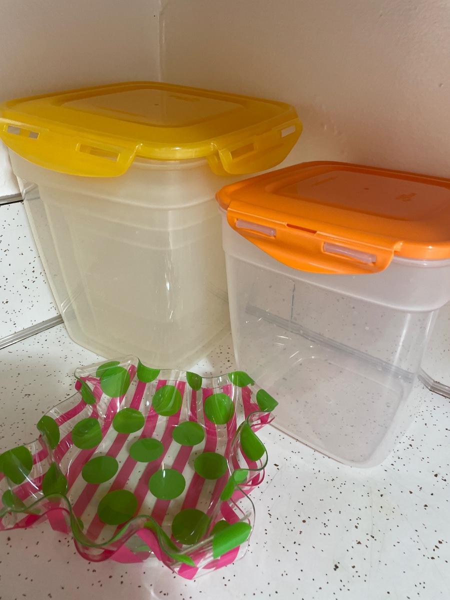 Large lock n locks with plastic candy dishes