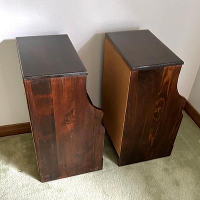 Set of 2 Solid Wood Vintage Nightstands