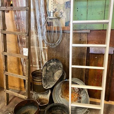 Display collectibles