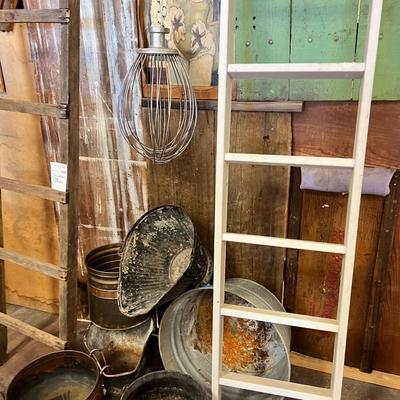 Display collectibles