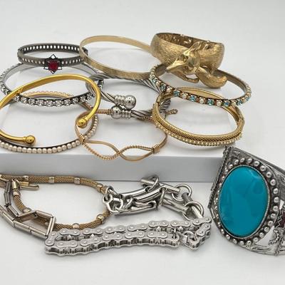 LOT 1: Vintage Bracelet Lot