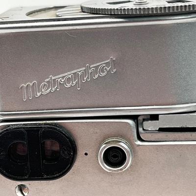 LOT 89: Vintage 1950s Leica IIIf Camera - Ernst Leitz Wetzlar with Lens and Leicameter Metraphot Light Meter