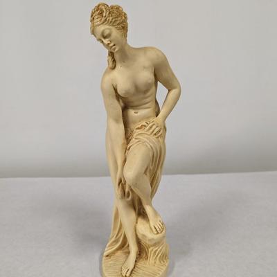 Vintage Greek Venus Goddess Of Love Sculpture