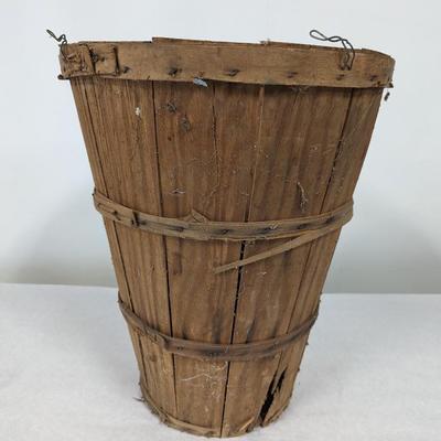 Vintage Wooden Pole Bean Hamper