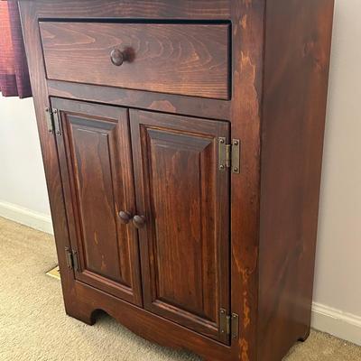 LOT 9: Wood Hutch Cabinet