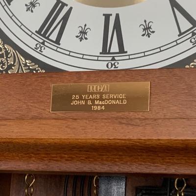 LOT:51 Hamilton 31 Day Wall Clock with Pendulum
