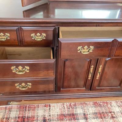 LOT 59: Wood Dresser with Trifold Mirror