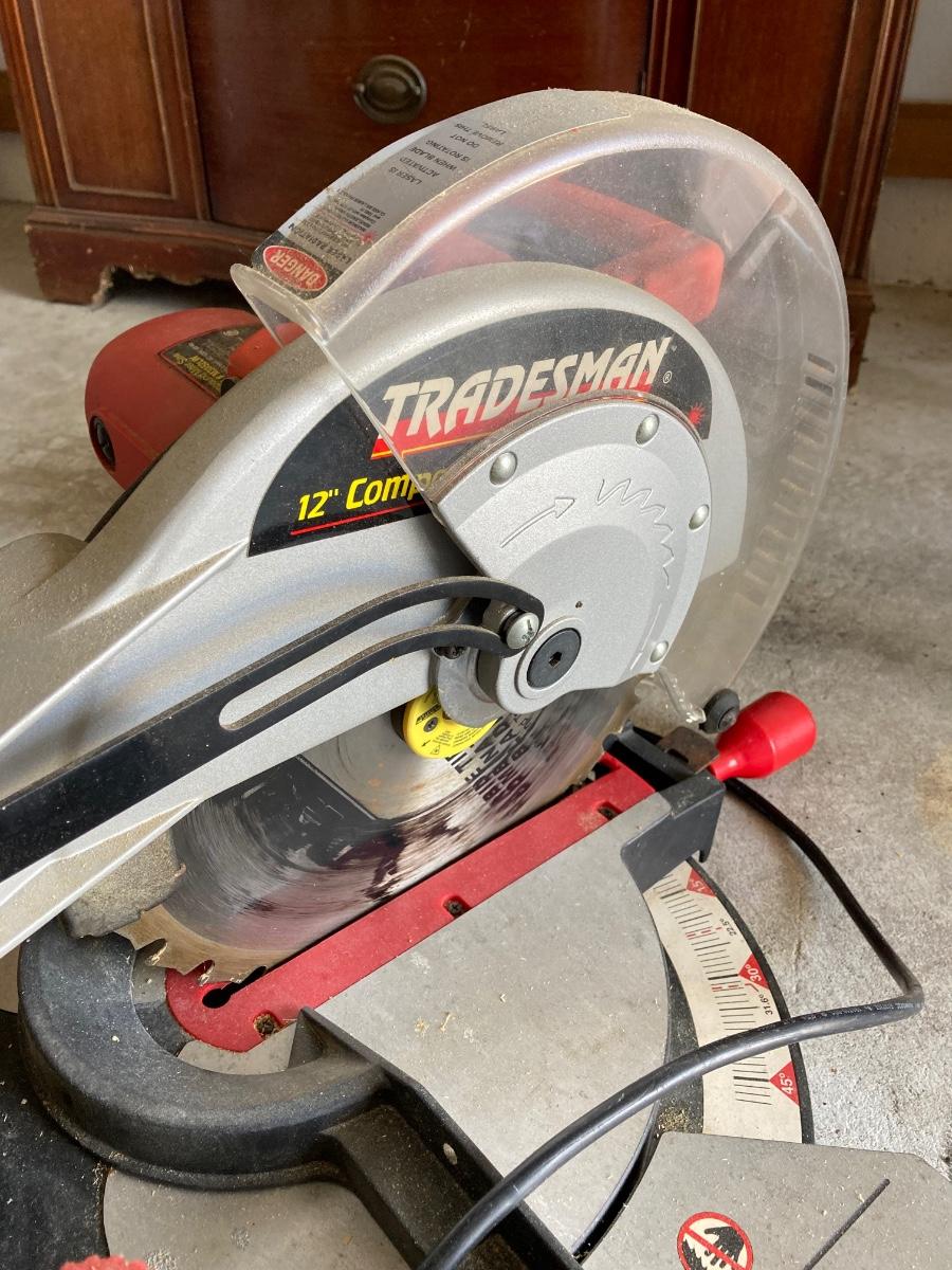 LOT 66 Tradesman 12" Compound Miter Saw Model M3052LW