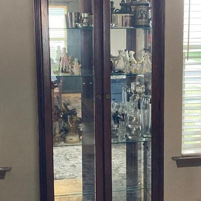 LOT 105: Lighted Curio Glass Shelf Cabinet