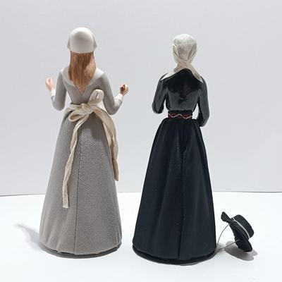 LOT 124: Six Great American Women of Arts & Letters w/ Two Great American Women Figurines by the United States Historical Society