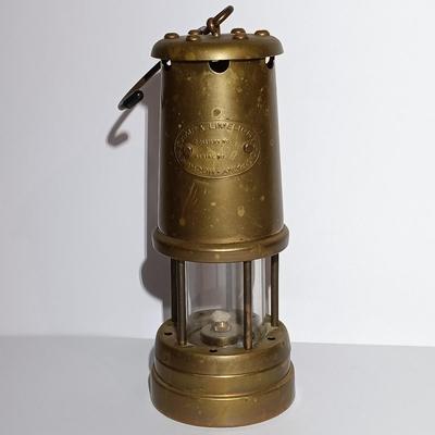LOT 128: Vintage Hockley Lamp & Lamplight Co. Brass Lantern w/ Coastal Themed Decor