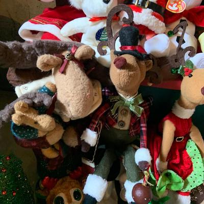 LOT:149: Large Collection of Holiday Plushes Including Spong Bob, The Grinch and Many More